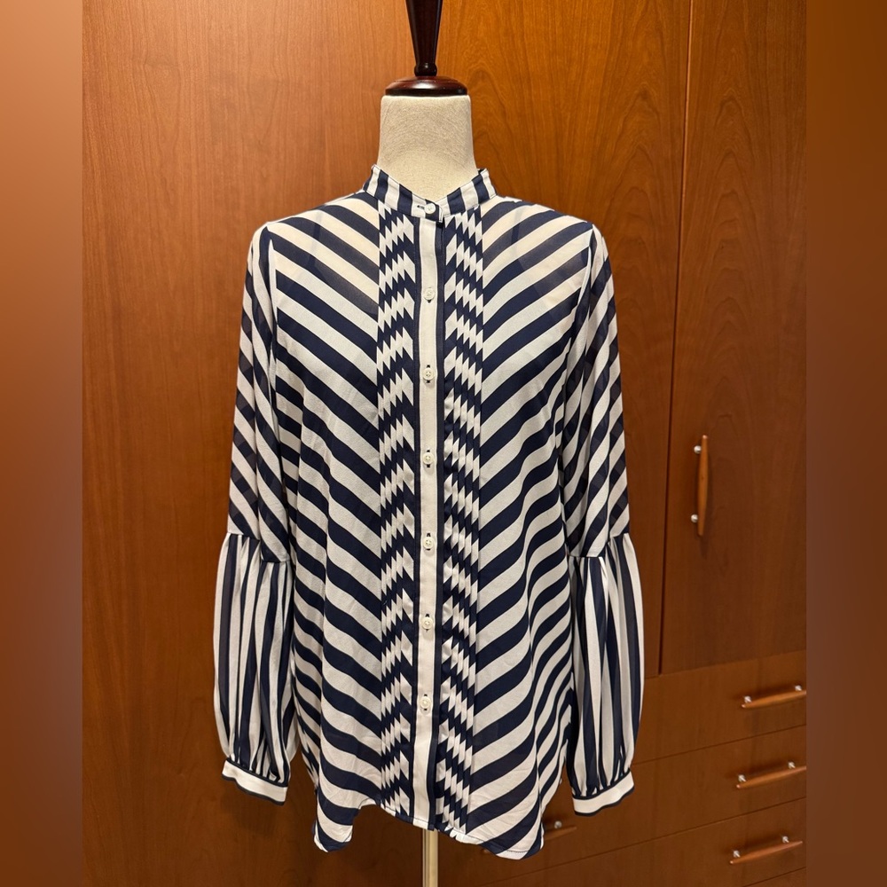 MICHAEL Michael Kors Navy and White Patterned Button Down Shirt